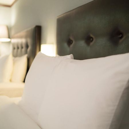 Hotel Le Rivage Rosemère Esterno foto