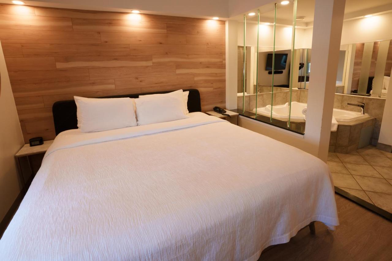 Hotel Le Rivage Rosemère Esterno foto